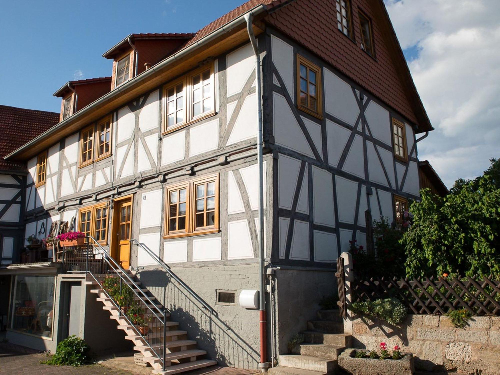 Fachwerktraum Im Hof Apartamento Alheim Exterior foto
