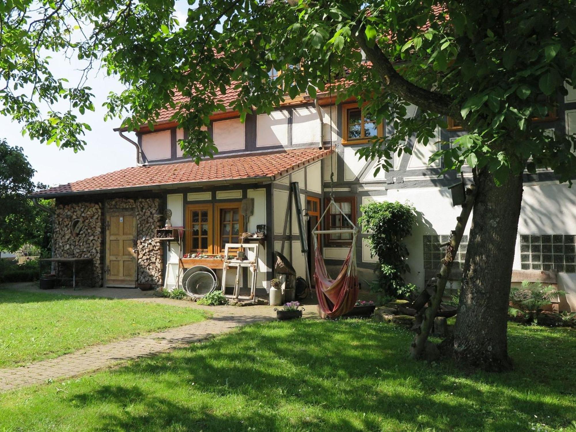 Fachwerktraum Im Hof Apartamento Alheim Exterior foto